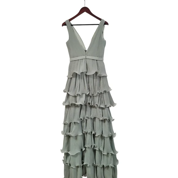 New Mac Duggal Green Ruffle Tired Sleeveless Formal Gown Size 2 Maxi Dress - Picture 5 of 7